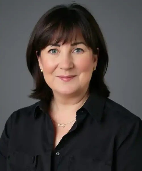 Elisabeth Mac Hale_ Fashion Buying Consultant_CEO The Design Directive