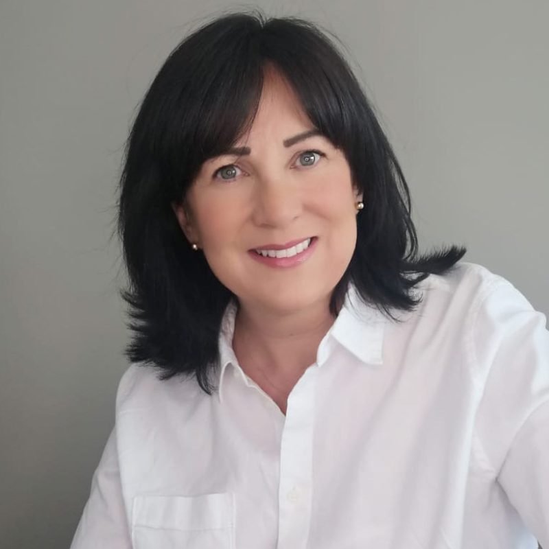 Elisabeth Mac Hale_Fashion Buying Consultant